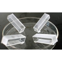 德國(guó)hellma赫爾瑪光學(xué)應(yīng)用石英玻璃比色皿100-20-20介紹