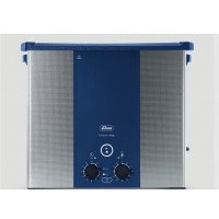 Elma Select 30 系列 超聲波清洗機(jī)用于去除表帶上的拋光膏